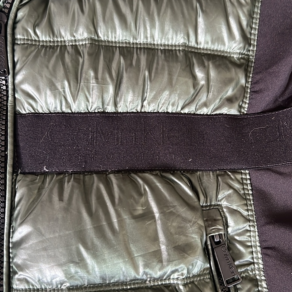 Calvin Klein Performance Jacket - Picture 5 of 5